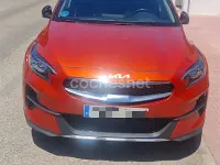 Usado Kia XCeed 120 CV (88 kW) 2022 Naranja SUV