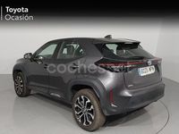 Usado Toyota Yaris Cross Active 116 CV (85 kW) 2024 Gris / plata SUV
