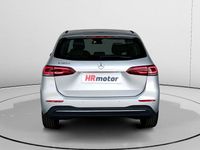 Usado Mercedes B180 116 CV (85 kW) 2021 Gris Monovolumen