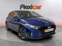 Usado Hyundai i20 100 CV (73 kW) 2022 Azul Utilitario