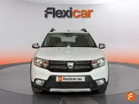 Usado Dacia Sandero Stepway 90 CV (66 kW) 2017 Blanco