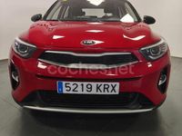 Usado Kia Stonic 100 CV (73 kW) 2018 Rojo SUV