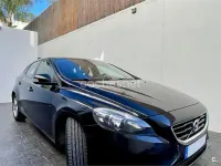 Usado Volvo V40 Kinetic 115 CV (84 kW) 2014 Negro Berlina