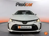 Usado Toyota Corolla Active 125 CV (91 kW) 2022 Blanco Berlina