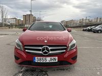 Usado Mercedes A180 Style 109 CV (80 kW) 2015 Rojo Berlina