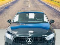 Usado Mercedes A180 116 CV (85 kW) 2018 Negro Berlina