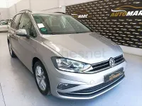 Usado VW Golf Sportsvan Sportline 150 CV (110 kW) 2018 Gris / plata Monovolumen