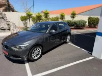 Usado BMW 118 143 CV (105 kW) 2015 Gris / plata Utilitario