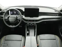 Usado Skoda Superb 204 CV (150 kW) 2026 Gris Familiar