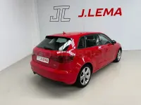 Usado Audi A3 Ambition 105 CV (77 kW) 2013 Rojo Berlina