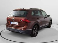 Usado VW Tiguan Life 122 CV (89 kW) 2022 Marrón SUV