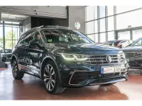 Usado VW Tiguan R-line 150 CV (110 kW) 2021 Azul SUV