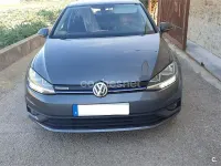 Usado VW Golf VIII Advance 130 CV (95 kW) 2020 Gris / plata Berlina