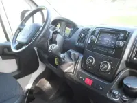 Usado Citroën Jumper 140 CV (102 kW) 2020 Blanco Monovolumen