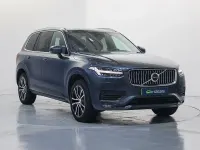 Używany Volvo XC90 Momentum 250 KM (183 kW) 2021 Niebieski SUV