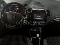 Usado Renault Captur Zen 90 CV (66 kW) 2018 Gris / plata SUV
