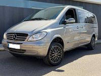 Usado Mercedes Viano 150 CV (110 kW) 2009 Beige Monovolumen