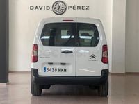Usado Citroën Berlingo Live 102 CV (75 kW) 2023 Blanco Monovolumen