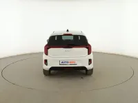 Usado Kia Picanto GT-Line 63 CV (46 kW) 2024 Blanco Utilitario