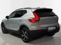 Usado Volvo XC40 Plus 163 CV (119 kW) 2025 Gris SUV