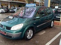 Usado Renault Scénic II Dynamique 115 CV (84 kW) 2004 Verde Monovolumen