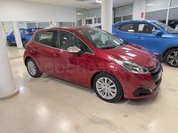 Usado Peugeot 208 Active 82 CV (60 kW) 2018 Granate Utilitario