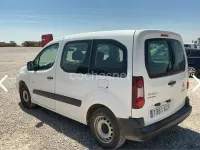 Usado Citroën Berlingo Live 75 CV (55 kW) 2018 Blanco Monovolumen