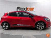 Usado Renault Clio V SE 65 CV (47 kW) 2023 Rojo