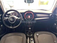 Usado Mini ONE 102 CV (75 kW) 2018 Rojo Utilitario