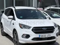 Usado Ford Kuga Titanium 180 CV (132 kW) 2016 Blanco SUV