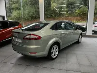 Usado Ford Mondeo Titanium 140 CV (102 kW) 2009 Gris / plata Berlina