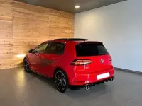 Usado VW Golf VII GTI 290 CV (213 kW) 2019 Rojo Utilitario