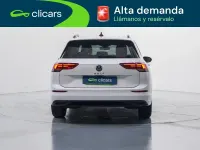 Usado VW Golf VIII Life 115 CV (84 kW) 2021 Blanco Familiar