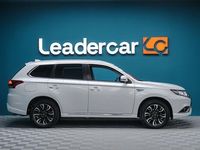 Usado Mitsubishi Outlander P-HEV 203 CV (149 kW) 2016 Blanco SUV