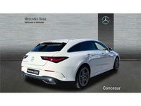 Usado Mercedes CLA200 Shooting Brake AMG line 150 CV (110 kW) 2024 Blanco Familiar