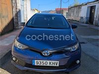Usado Toyota Auris Hybrid Edition 136 CV (100 kW) 2018 Azul Berlina