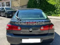 Usado Renault Laguna II Dynamique 130 CV (95 kW) 2006 Negro Berlina
