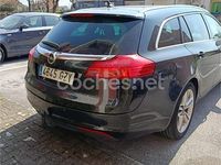Usado Opel Insignia Sport 130 CV (95 kW) 2010 Negro Familiar
