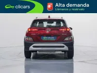 Usado Hyundai Kona 120 CV (88 kW) 2023 Rojo SUV