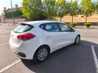 Usado Kia Ceed GT 90 CV (66 kW) 2014 Blanco Berlina