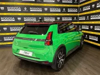 Usado Renault R5 Techno 110 kW (150 CV) 2025 Verde Utilitario