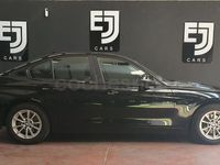 Käytetty BMW 318 Comfort Edition 143 HP (105 kW) 2015 Musta Sedan