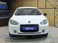 Usado Renault Fluence Dynamique 50 kW (68 CV) 2013 Blanco Berlina