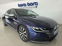 Usado VW Arteon 150 CV (110 kW) 2018 Azul Utilitario