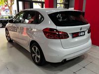 Usado BMW 218 Comfort Edition 136 HP (100 kW) 2017 Branco Carrinha