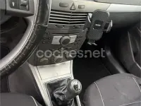 Usado Opel Astra Enjoy 100 CV (73 kW) 2005 Gris / plata Berlina