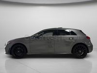Usado Mercedes A250 218 CV (160 kW) 2022 Gris / plata Berlina