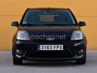 Usado Ford Fiesta Sport 100 CV (73 kW) 2007 Negro Utilitario