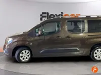 Usado Opel Combo Elegance 131 CV (96 kW) 2020 Marrón Monovolumen