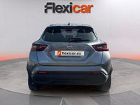 Usado Nissan Juke Acenta 114 HP (83 kW) 2024 Vermelho SUV